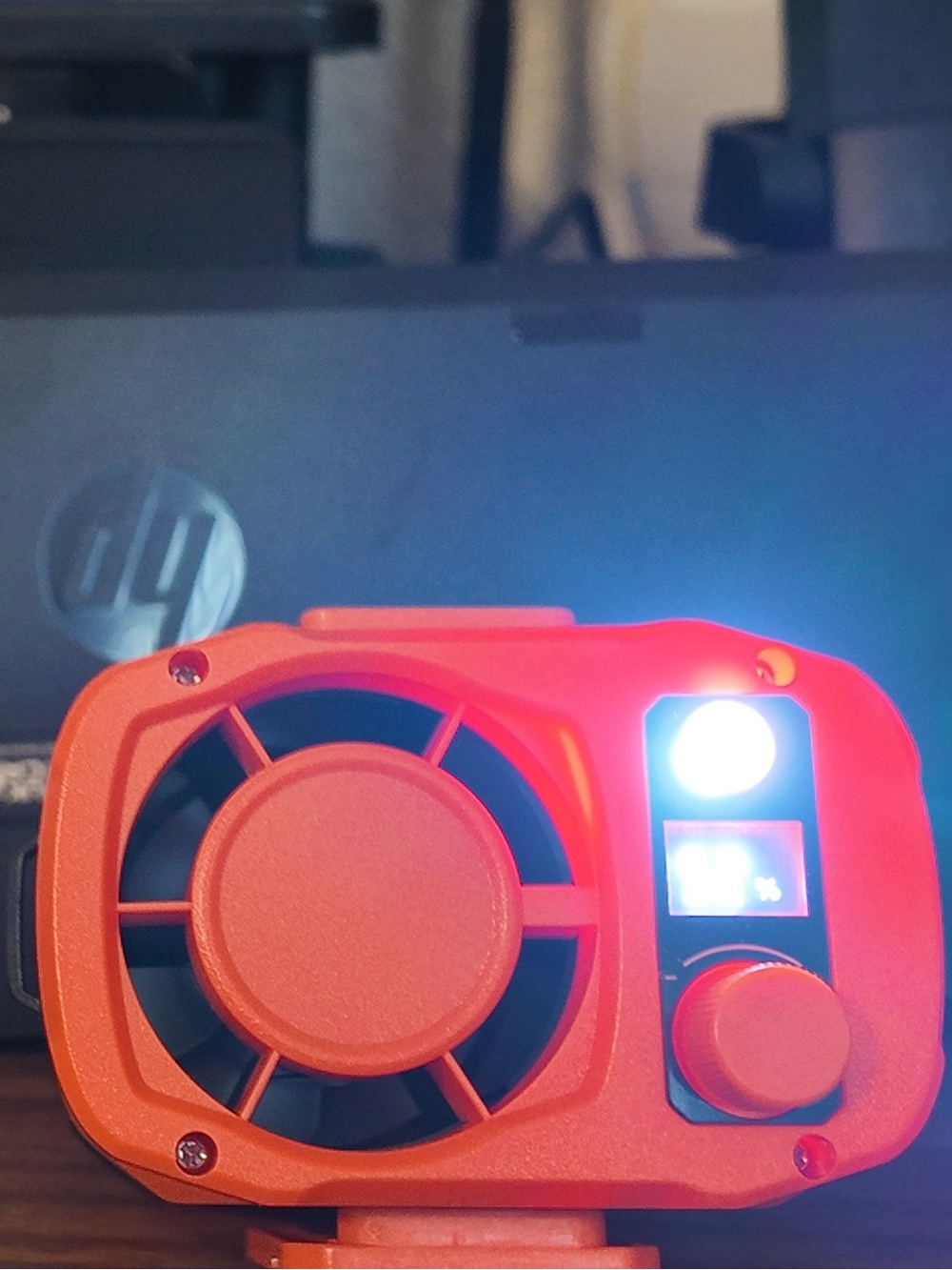 Portable Rechargeable Fan and Power Bank - Picture 9 of 15